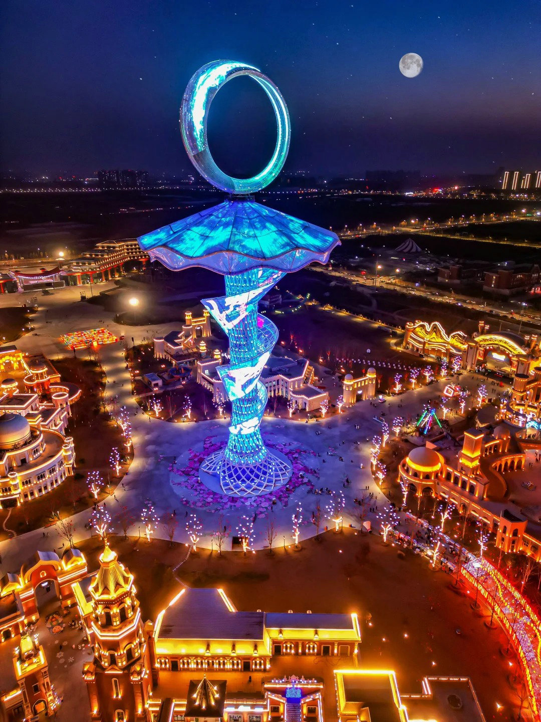 西安丝路欢乐世界中央广场“爱之塔”灯光亮化及主题灯光秀工程